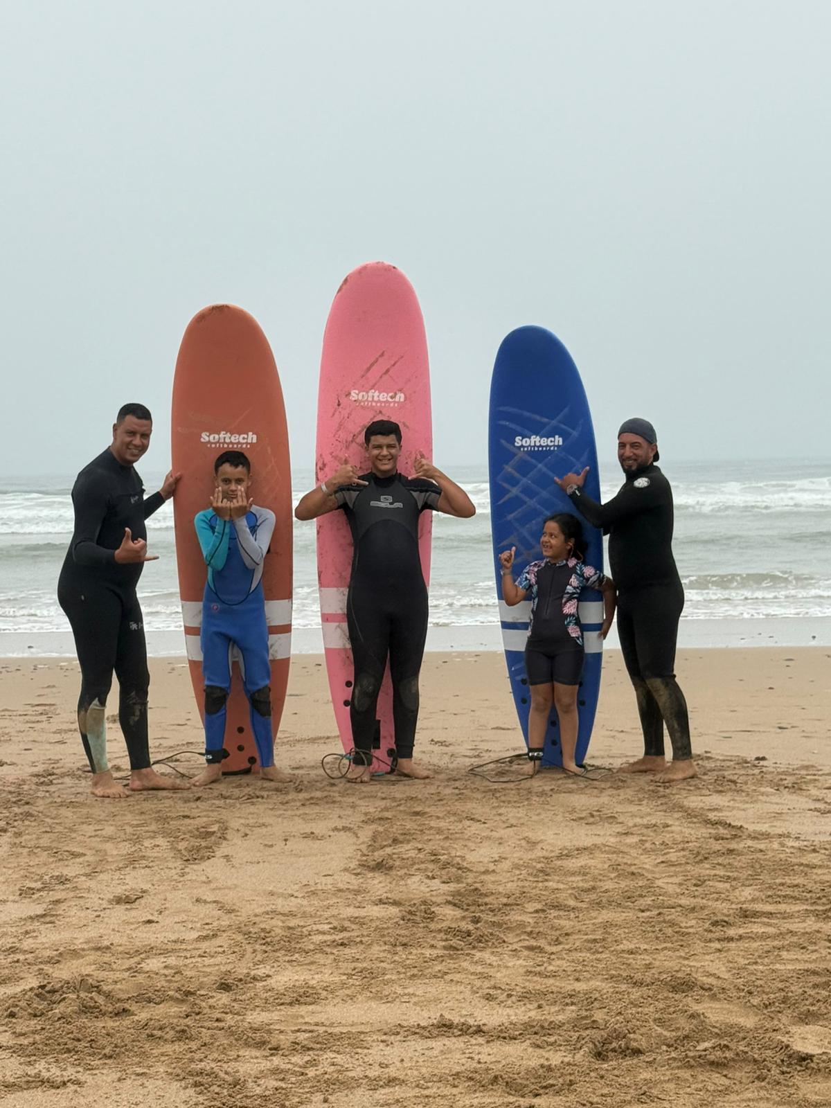Surf coaching session